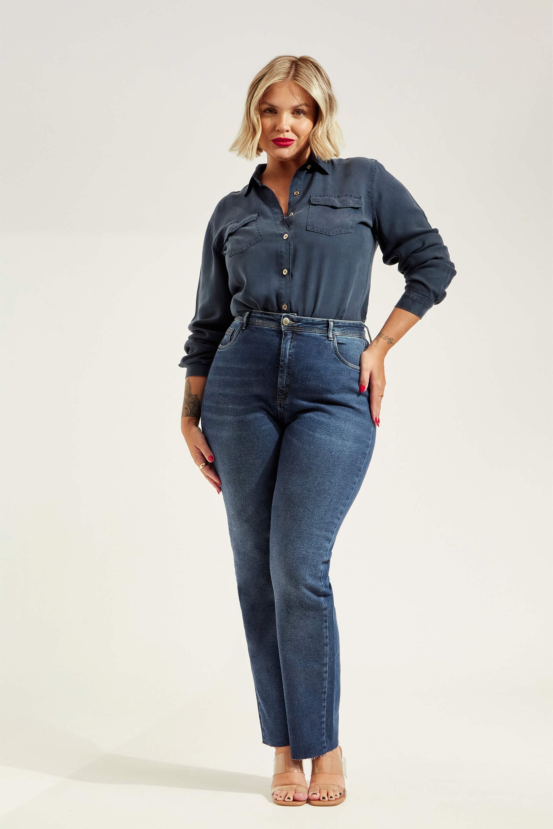 Pantalón de mezclilla recto Nicole